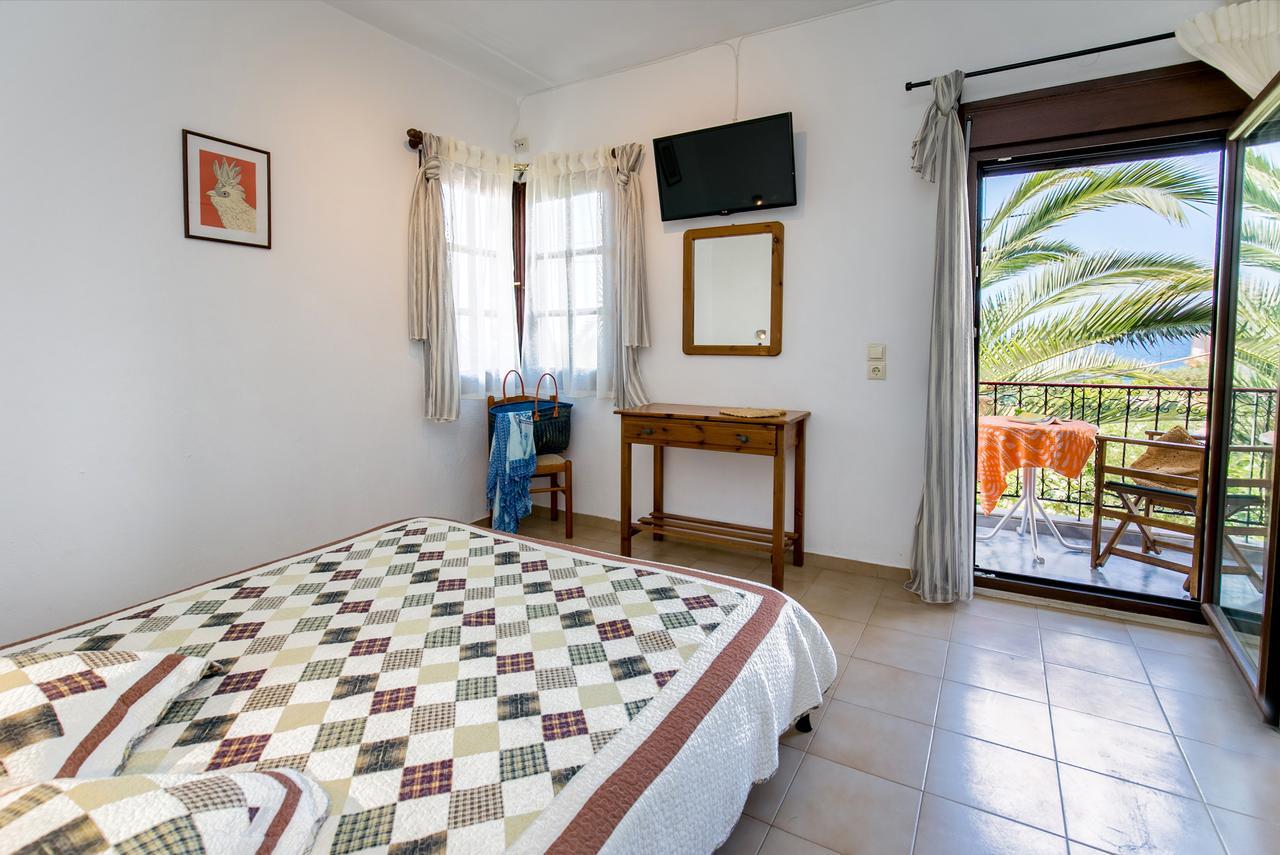 Pension Aldebaran Hotel Potos Luaran gambar